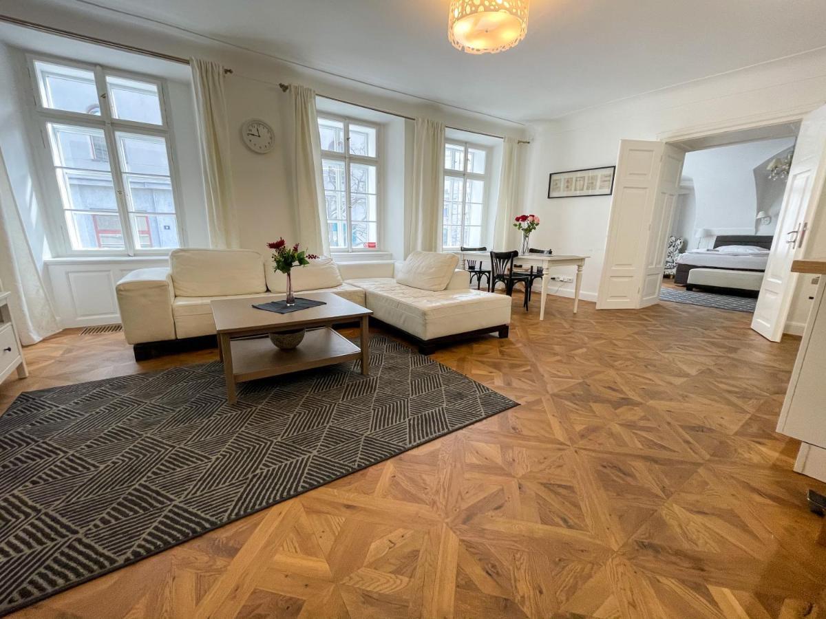 U Obecního dvora 3 - Old Town Apartment Praha Exteriér fotografie